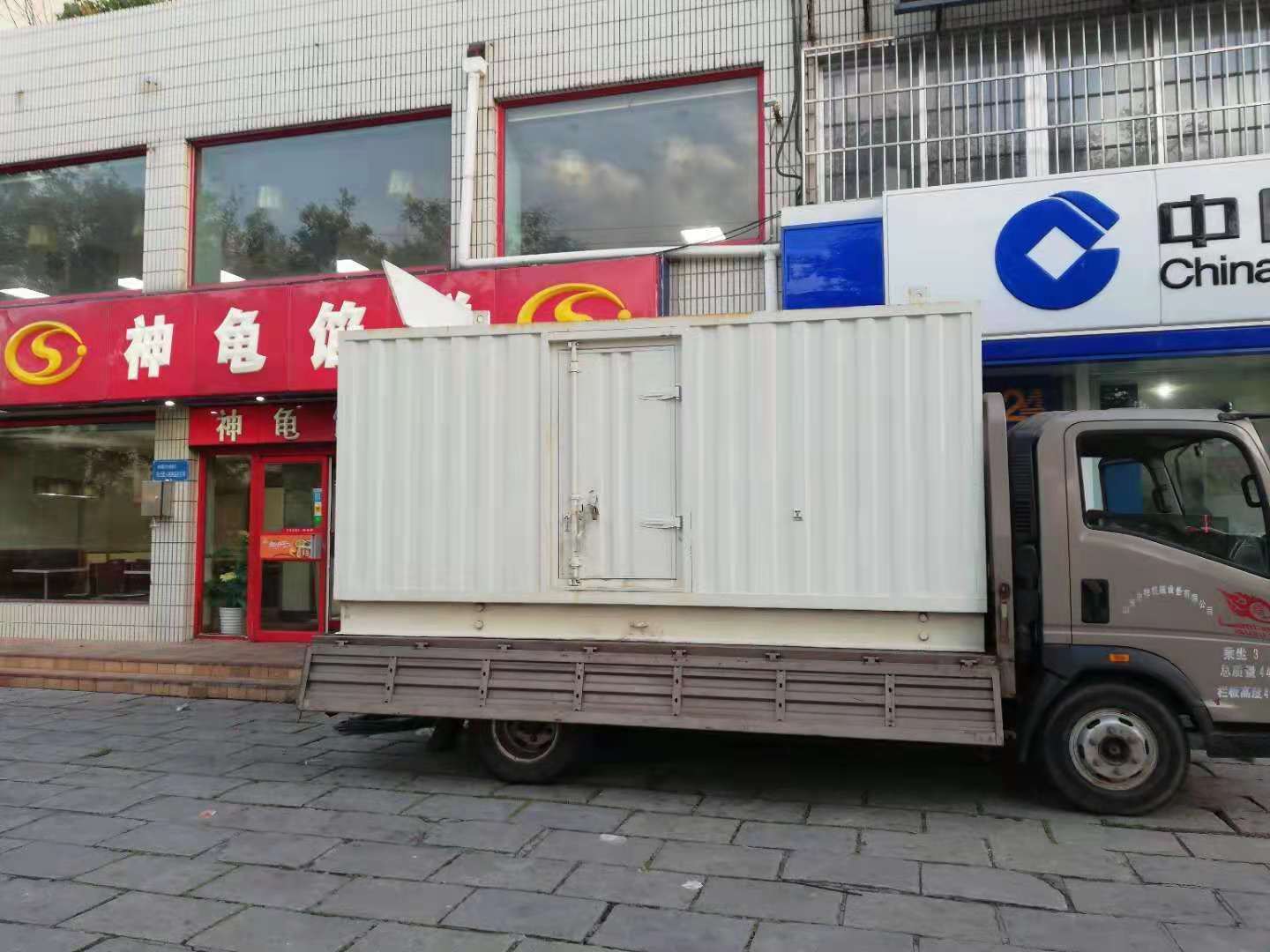 梁园出租发电机-柴油发电机组错误的启动方式